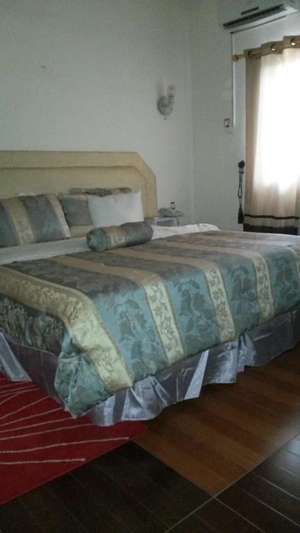 Zambezi Inn Hotel 科纳克里 客房 照片